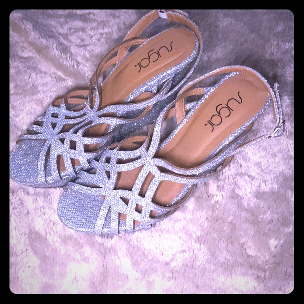 NWOT Wedges